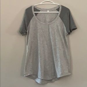 Lulu athletic shirt